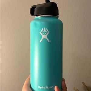 Mint green 32oz hydro flask NWOT